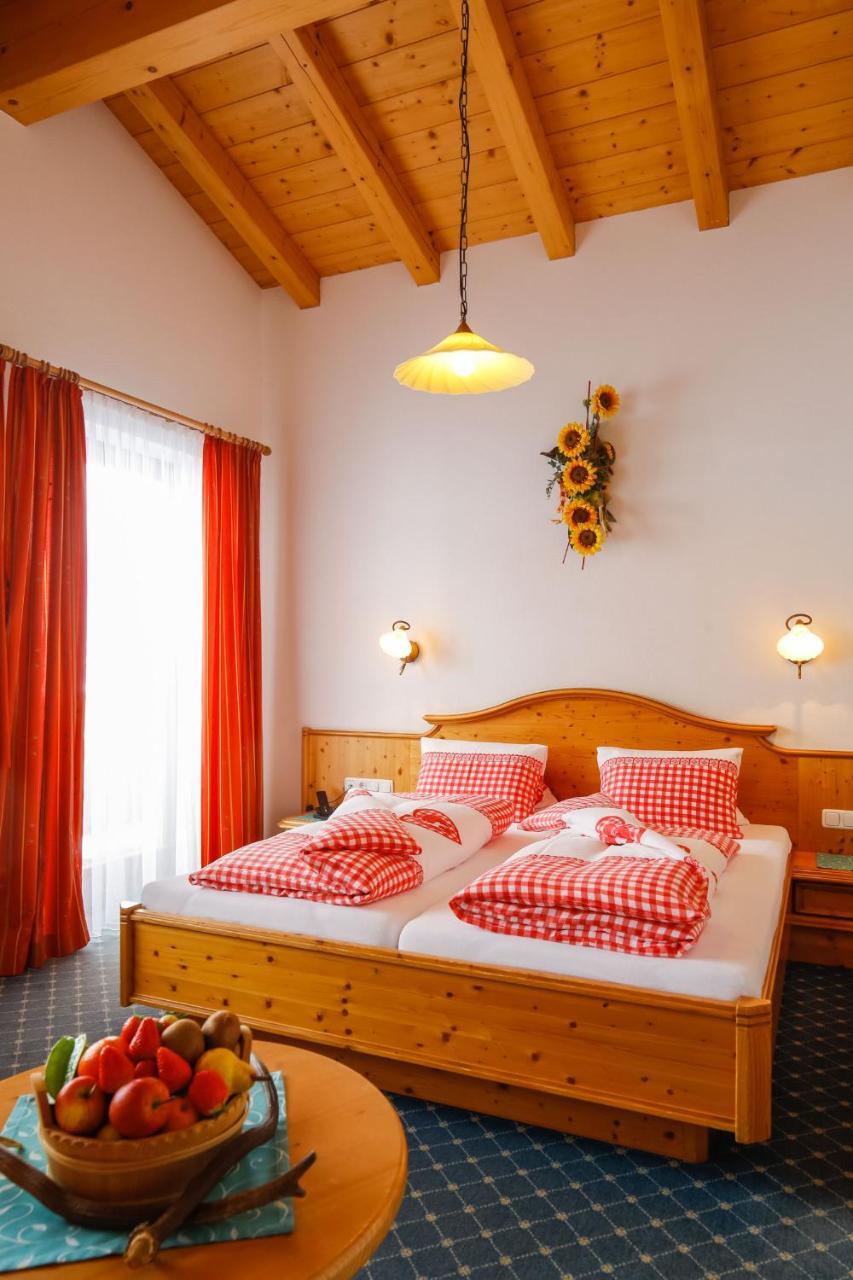 Hotel Edelweiss Хохфильцен Экстерьер фото